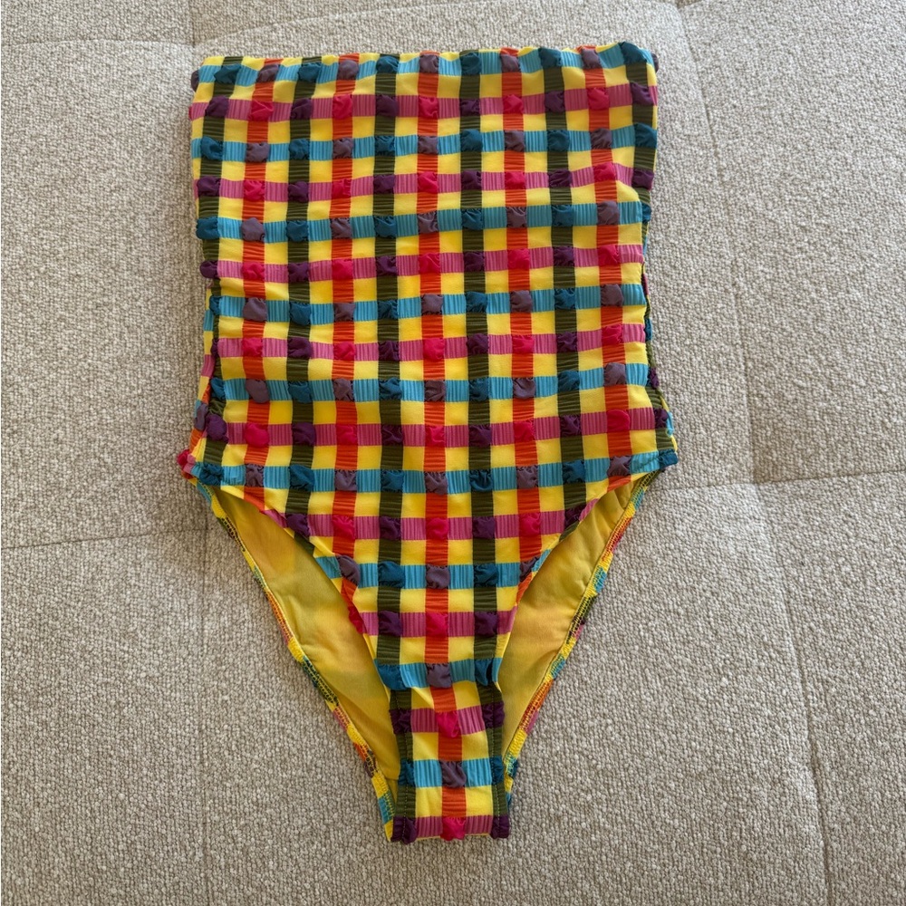 NWT CARO LUNA ESTELA SEER SUCKER SWIMSUIT-SIZE SMALL - Picture 3 of 7